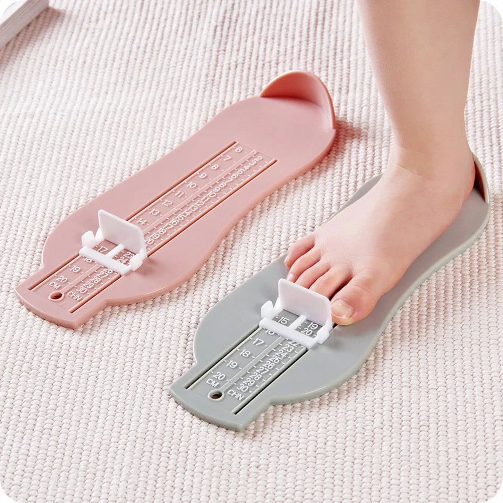 SizeWize | Kid's Foot Measuring Gadget