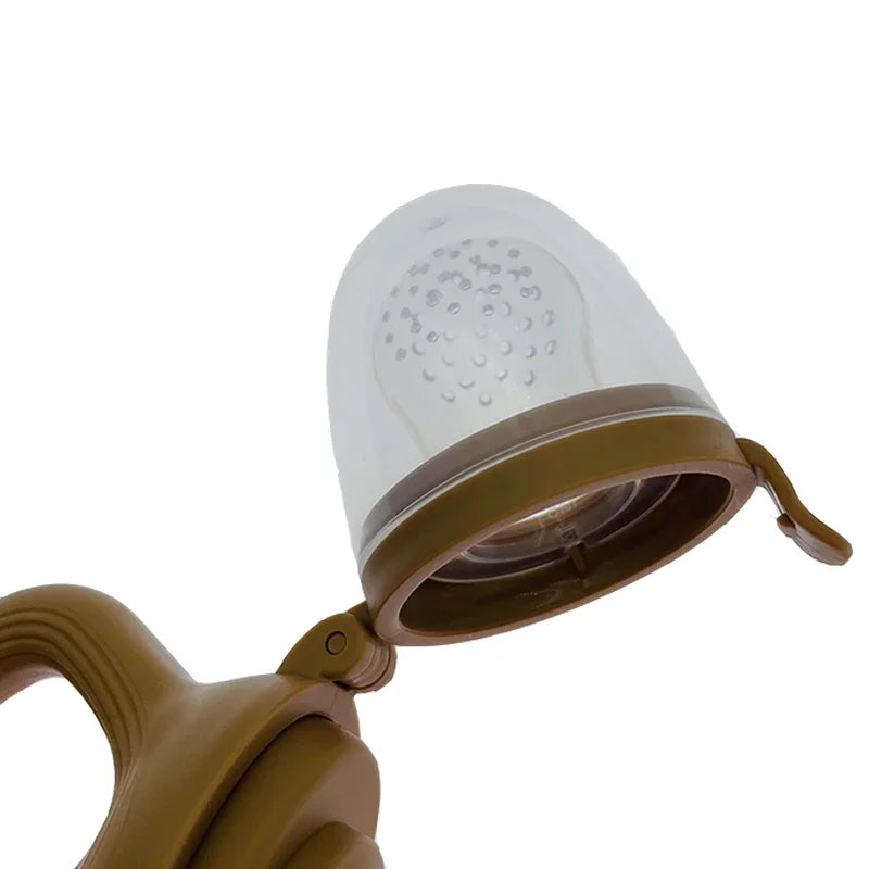 FreshFeeder | Silicone Baby Fruit Feeder